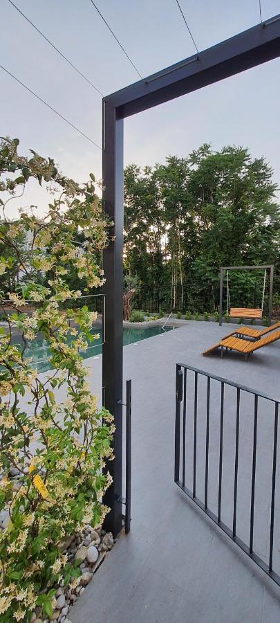 Luxury Apartment Stefanija Тиват Екстериор снимка
